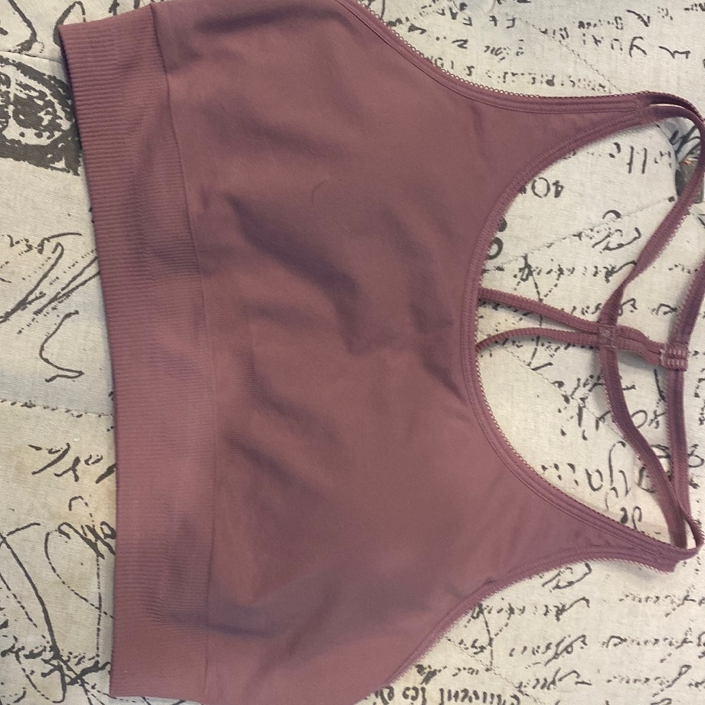 Fabletics sports bra